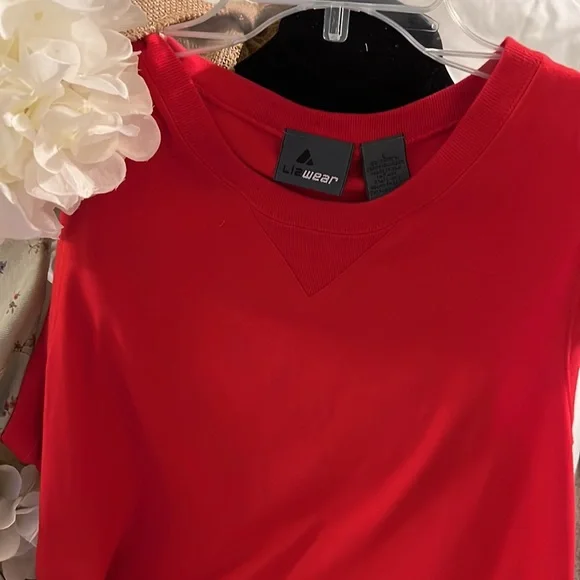 Bundle of Four Great Ladies Tunic Tops - Picture 5 of 5